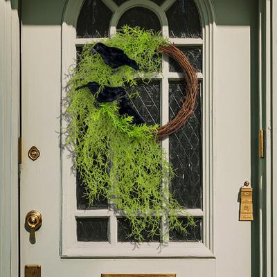 13,8 Zoll Halloween Krähenkranz für Haustür Künstlicher Totastkranz mit simulierter Krähe und Ranken für Wand-, Tür-, Fensterdekoration