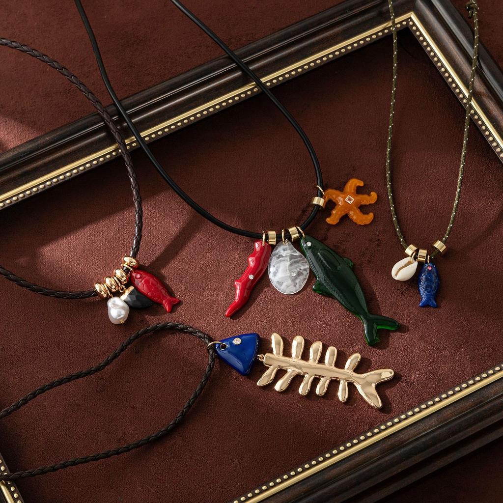 Copper Multi-Pendant Summer Ocean Small Fish Starfish Fish Bone Rope Necklace Stainless Steel Vacuum Plating