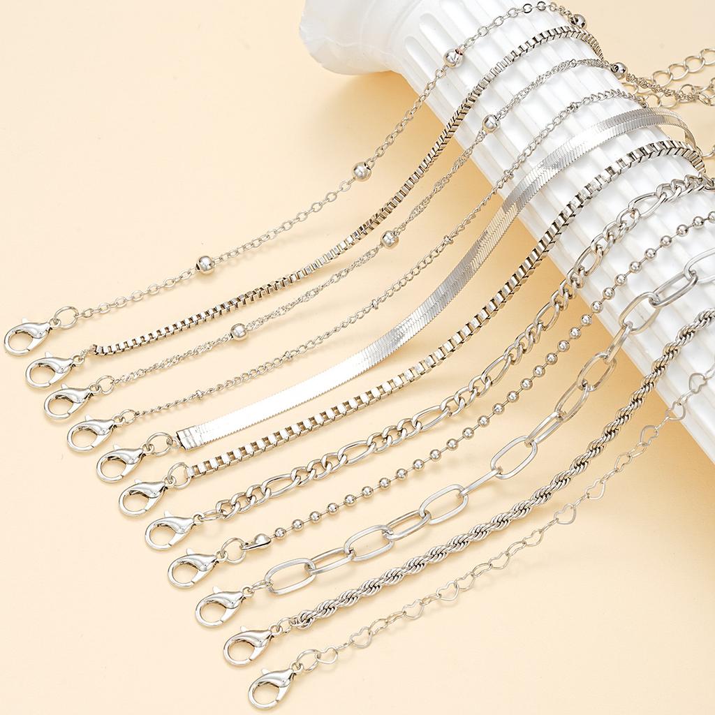 17KM 11 Piece Set of Alloy Heart-shaped Round Bead Bracelet with Multiple Layers of Minimalist Layered Chain Accessories for Women Jewelry Accessories