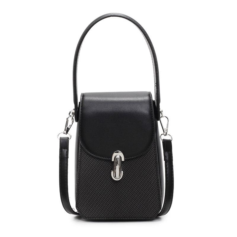 This year's popular French simple foreign style portable personalized mobile phone bag versatile commuter high sense shoulder messenger bag