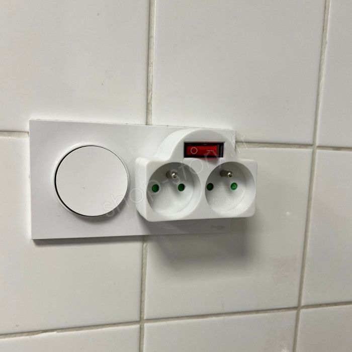 Double Socket - DUOPLUG - 4x - 16A - 230V - Integrated Switch