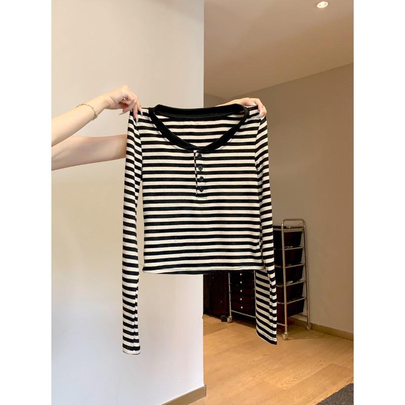Contrasting striped semi-open neck button front shoulder long-sleeved T-shirt women's spring new slim-fit Spice Girl top base