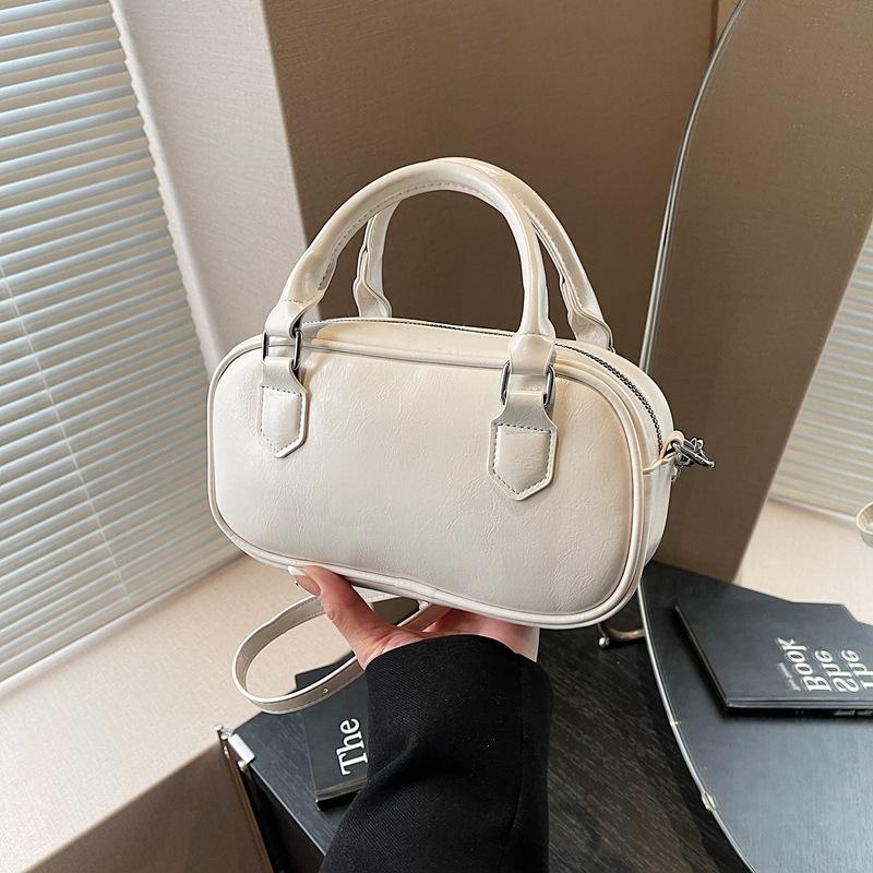Retro Fashion Small Bag Women's New High-end Shoulder Messenger Bag Portable Work Pillow Bag