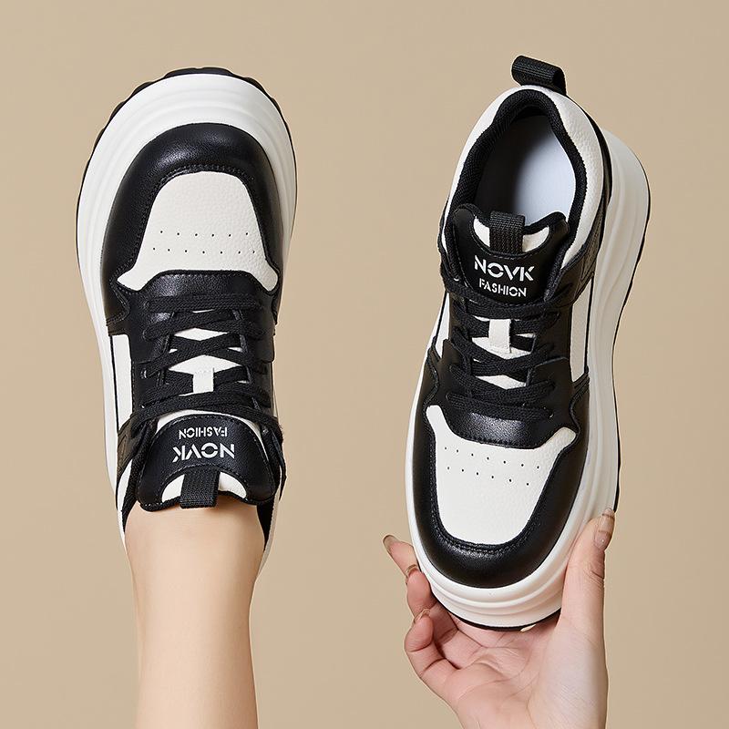 Leather little white shoes women's fashion autumn and winter platform sports board shoes trend round head casual women's shoes versatile shoes