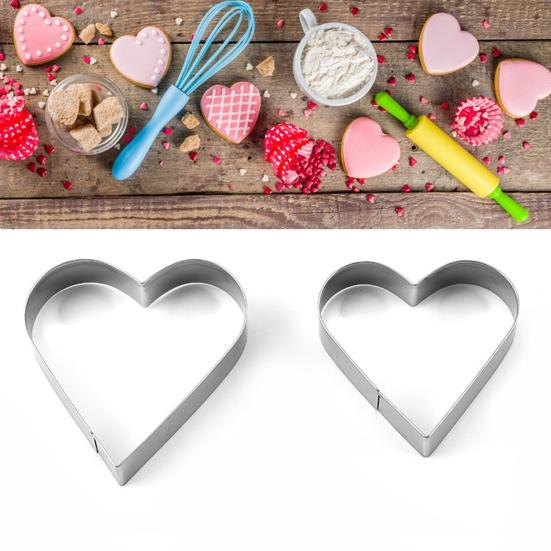 Yousheng 5Pcs Cake Mold Smooth Surface Wide Application Stainless Steel Heart Shape DIY Paste Mold Baking Accessories
