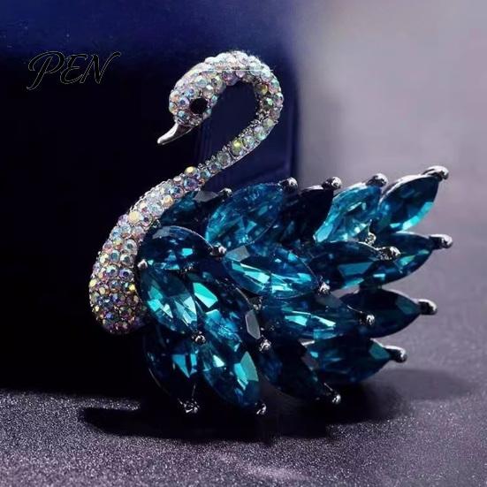 Sparkling Swan Brooch for Women, Rhinestone Decorative Lapel Shape Pin, Animal Shaped Jewelry Suits Coats Sweaters Sweater Decoration