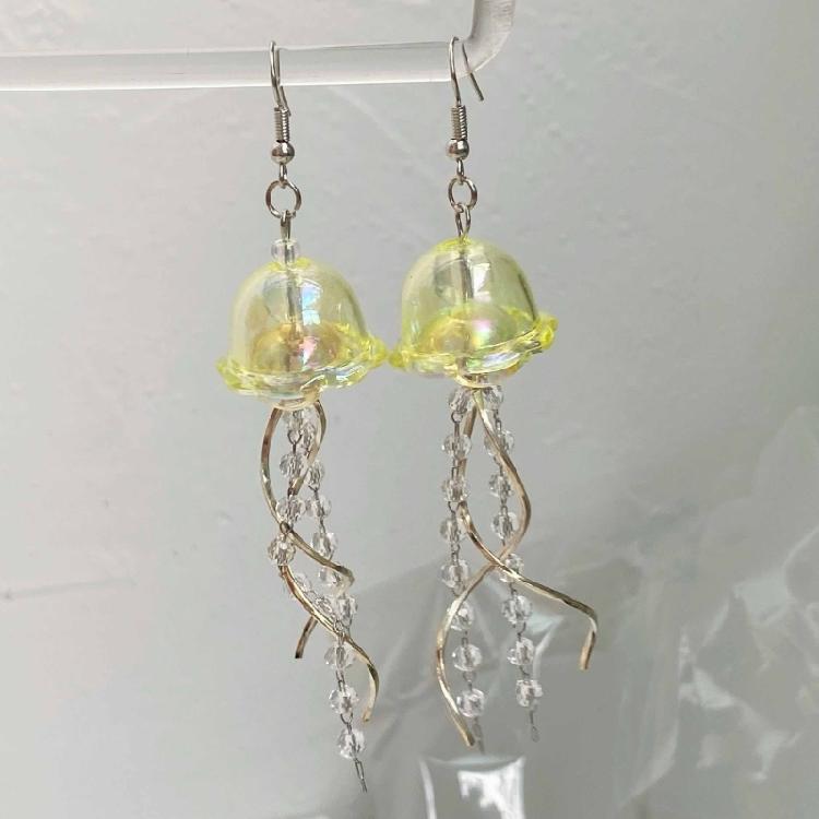 Exquisite Jellyfish Charm Earrings Personalized Jellyfish Pedant Earring Elegant Dangle Ear Hook for Stylish Outfits