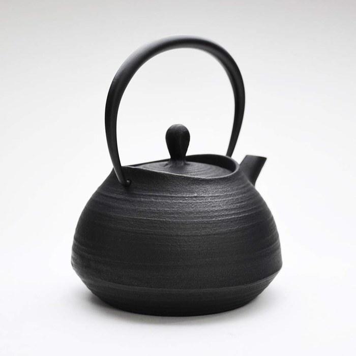 [Ichuudo] Iron Kettle Hakeme 0.6L [Black Finish]