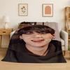 Kpop BBTS SUGA Agust D Yoon Gi Flanelldecke Weiche Warme Überwurfdecke für Schlafzimmer Wohnzimmer Bett Reisen Camping Picknick Geschenk