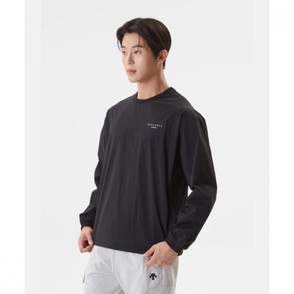 

Толстовка Descente Wadding Graphic Woven, черная BLK0BLACK/100