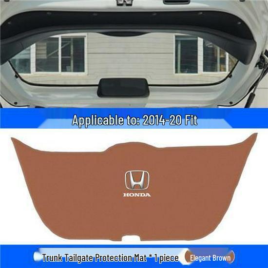 

Защитный коврик в багажник и накладки на пороги Honda Fit Аксессуары для интерьера