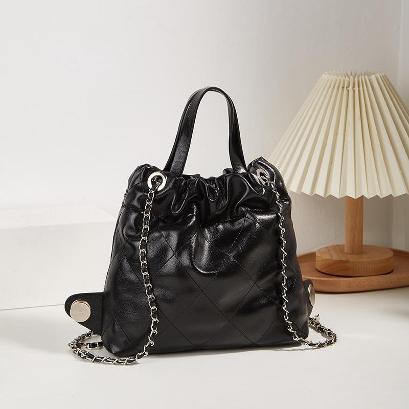 Women's Bag Niche Design Diamond Chain Backpack Portable Bucket Bag Advanced Sense of Solid Color Backpack