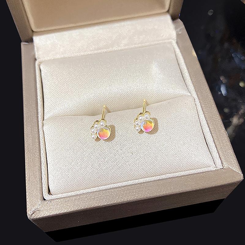 

1Pair Moonstone Stud Earrings Cute Imitation Pearls Cat Paw Earrings For Women