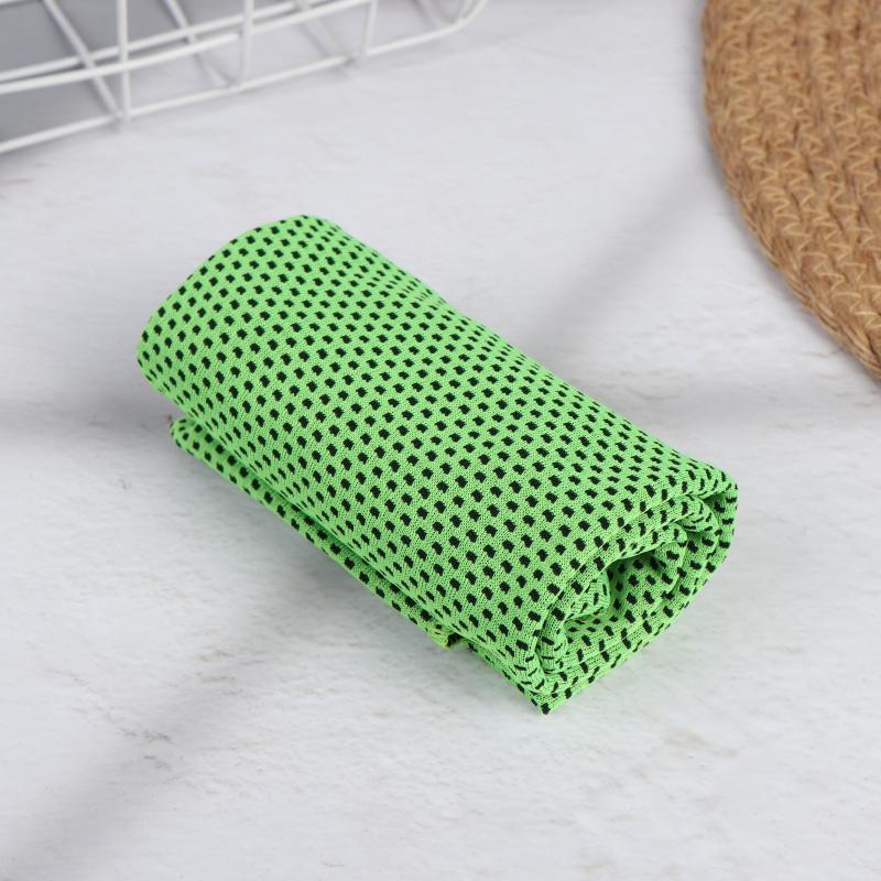 1Pcs Soft Microfiber Cooling Towel With Instant Cooling Sweat Absorption For Gym Running Hiking Sports