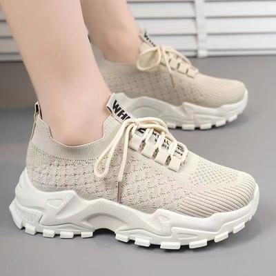 Schuhe für Damen, fliegende gewebte Studenten-Einzelschuhe, weiche dicke Sohle, atmungsaktive Freizeitsportschuhe, Papa-Schuhe für Damen