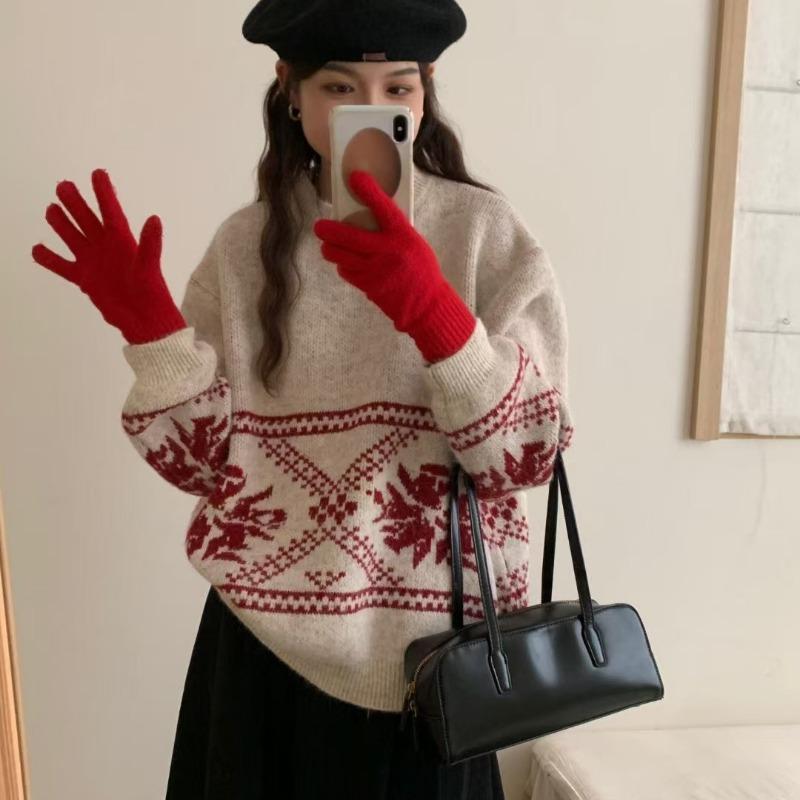 Vintage Christmas knitted pullover sweater for women's red autumn and winter new lazy wind loose soft waxy knitted sweater for women