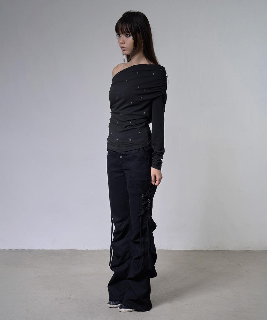 FANCY CLUB Eyelet Cowl One-Shoulder Top (Black) F26Zb520