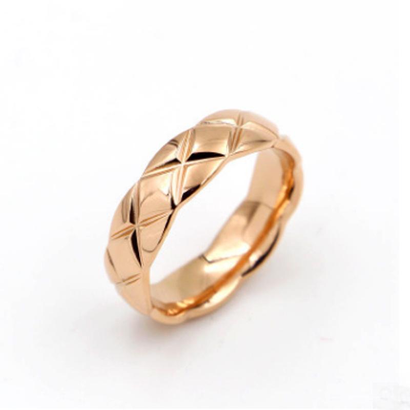 Fashionable Diamond Lattice Pattern Ring - Women's Stylish and Unique Couple's Ring