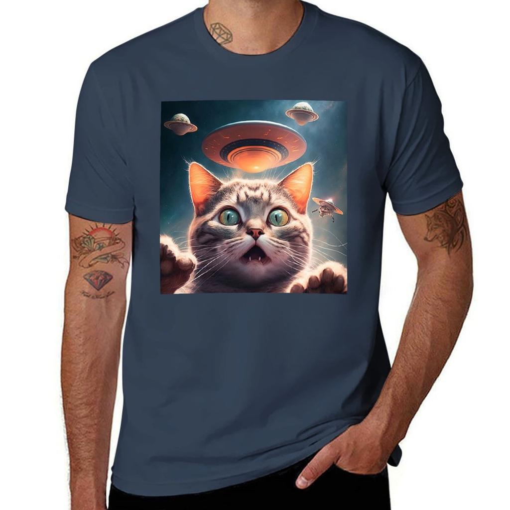 Cute Cat Face Funny Cat Taking A Selfie With Ufo Multicolored Drawing Painting Tshirt Sporty Breathable Short Sleeve Tshirt
