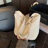 Japanese solid color nylon shoulder bag 2026 new simple and fashionable shoulder bag casual student large-capacity messenger bag