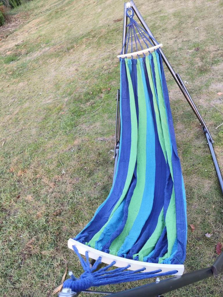 Double Canvas Hammock: Breathable, Anti-Rollover Swing for Camping or Home Relaxation