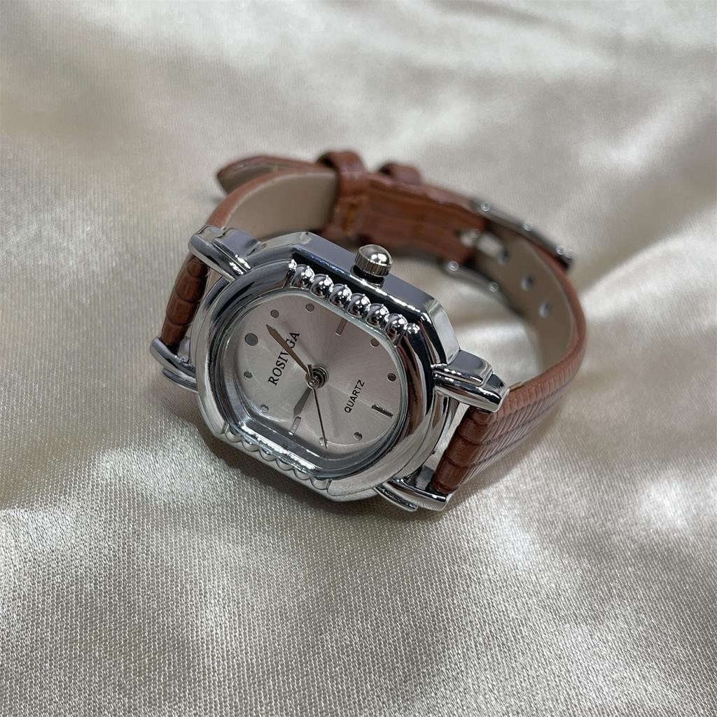 Niche Retro Wine Barrel High Value Watch Women Exquisite Small Temperament Simple Casual Belt