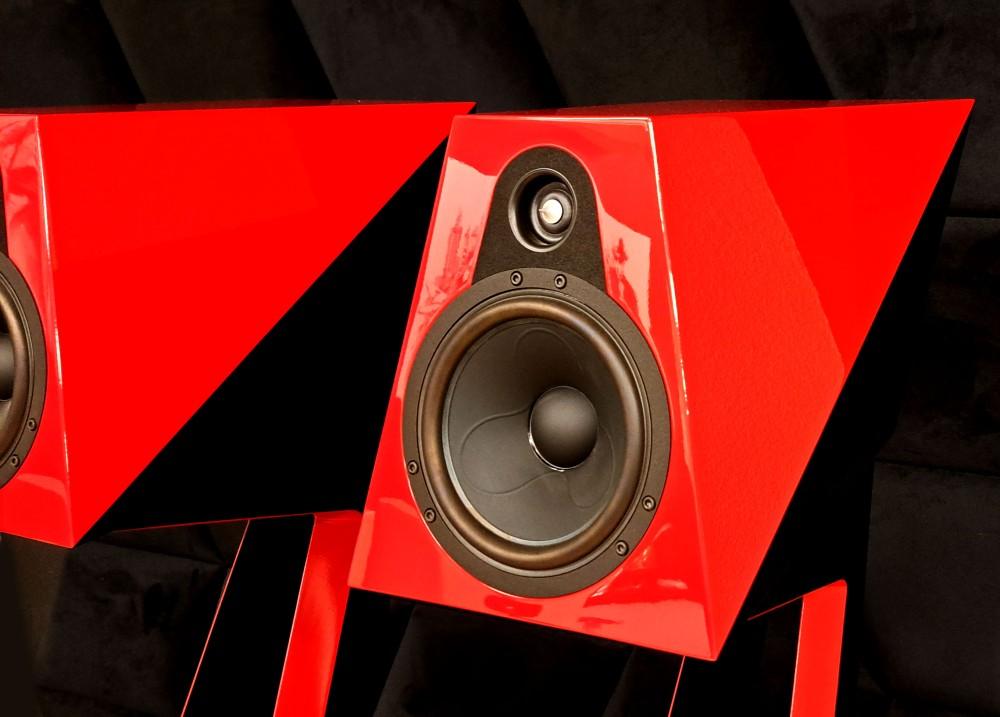 Acoustique Quality PASSION ORCA - Designerski zestaw, o konstrukcji High Endkolor red / black, Acoustique Quality