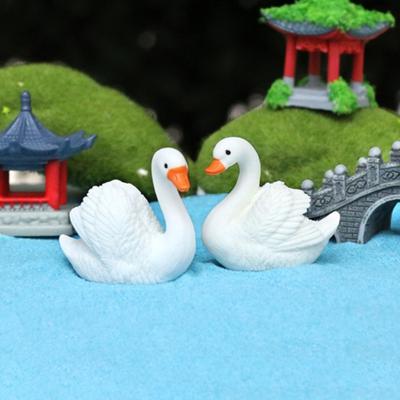 Miniatur Schwan Figur Mini Weißer Schwan Harz Statue Realistisches Tier Ornament Puppenhaus Feengarten Mikro Landschaft Dekoration