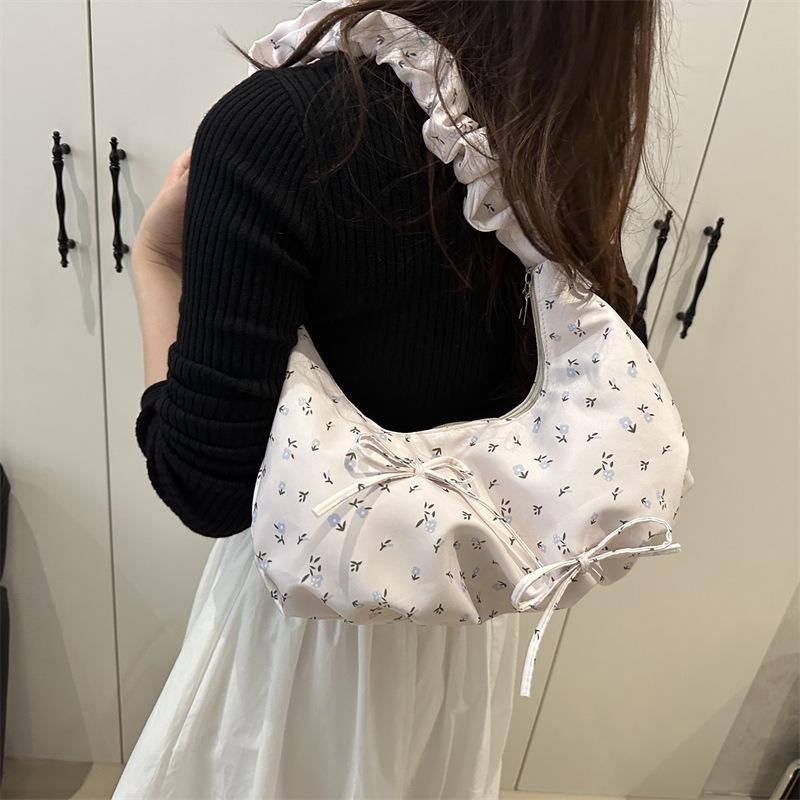 Beautiful, Fresh and High-value Bow, Floral Messenger Bag, Pleated Cloud, Single Shoulder, Underarm Bag, Casual, Light and Versatile.