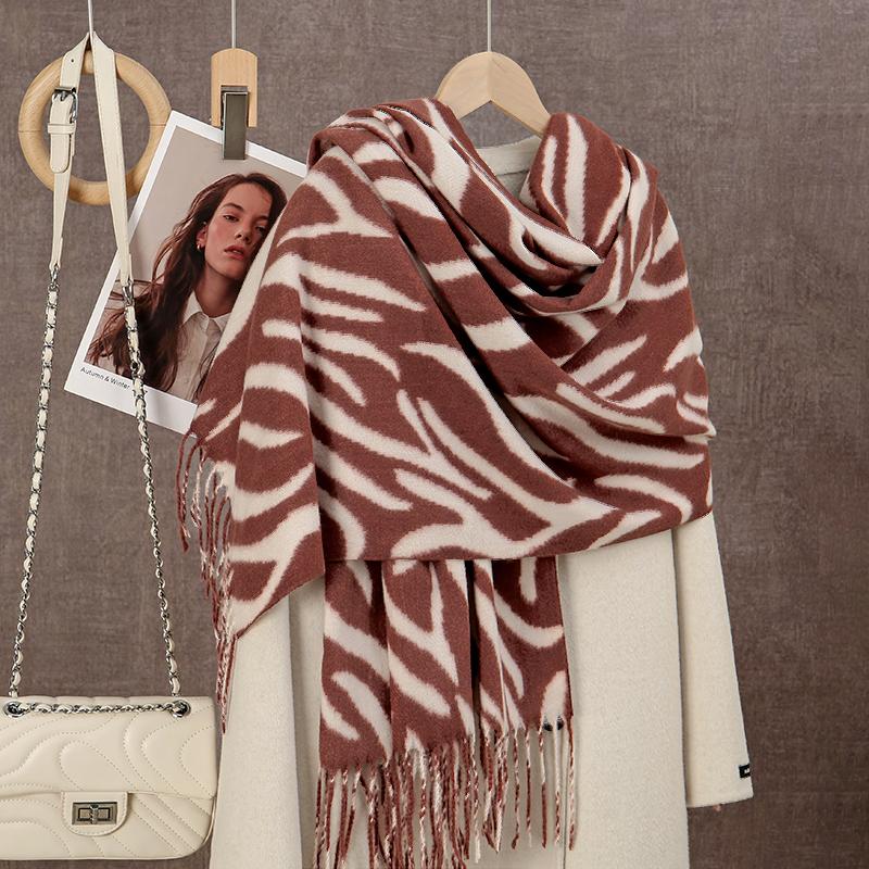 New Winter Plaid Cashmere Scarf Women Luxury Warm Shawls Poncho Tassel Thickened Men Unisex Neck Pashmina Scarf Rainbow Echarpe