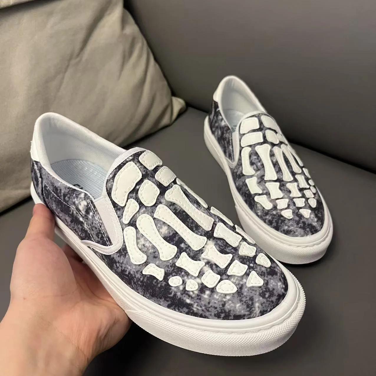 

Trend Men Canvas Casual Shoes Bone Flat Sneaker Young Man Street Cool Slip-on Loafers 44 сірий колір