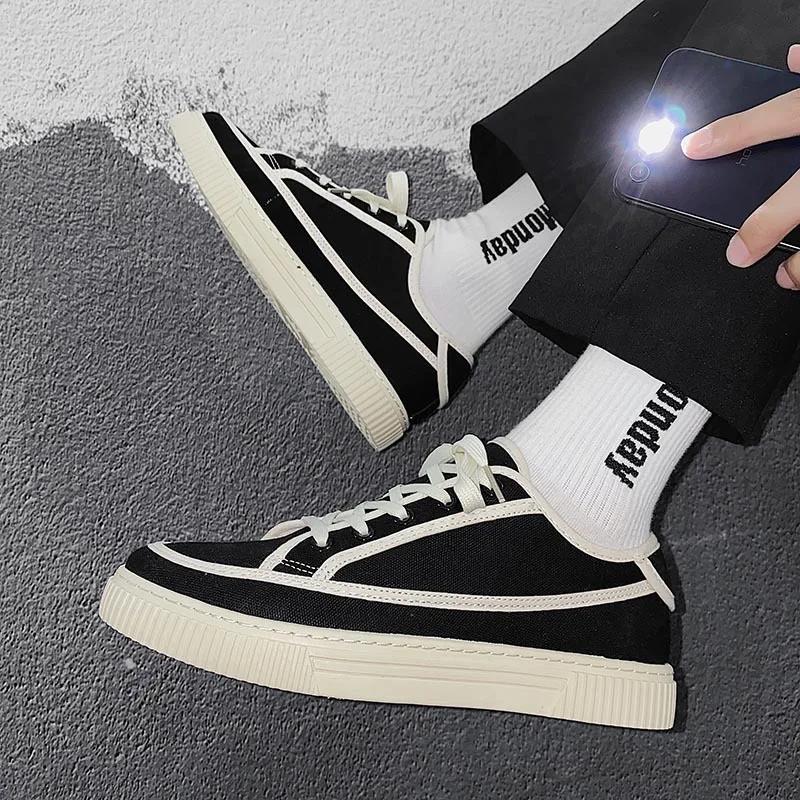 2024Men's Shoes Korean Version Canvas Shoe Student Casual Shoes Breathable Board Shoes for Men Lace Up Flats Zapatillas Hombre
