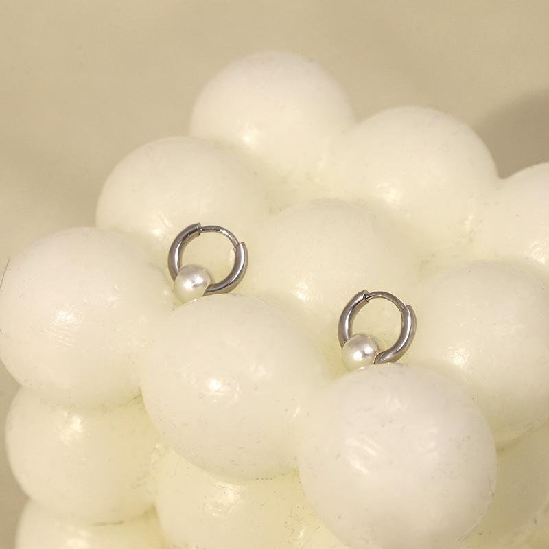 Korean Light Luxury Retro Round Pearl Earrings, High-End Medical 316 Simple And Versatile Temperament Earrings, Earrings, Earrings.