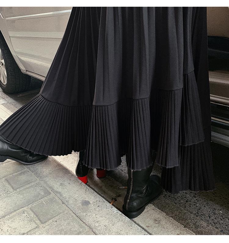 Autumn/Winter 2025 Women's High-Waisted Black Fishtail Pleated Mid-Length Skirt with Irregular Hem