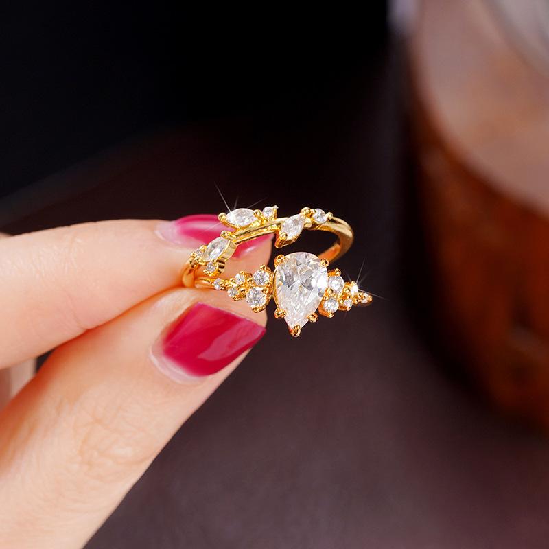 Japanese light luxury two pairs of rings, open branches and buds, fashionable zircon personalized rings, niche design jewelry women