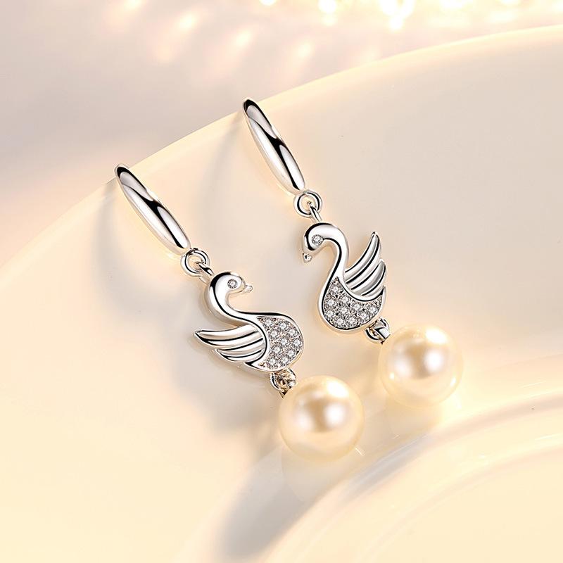 Ladies Elegant Zircon Swan Pearl Eardrop Earrings