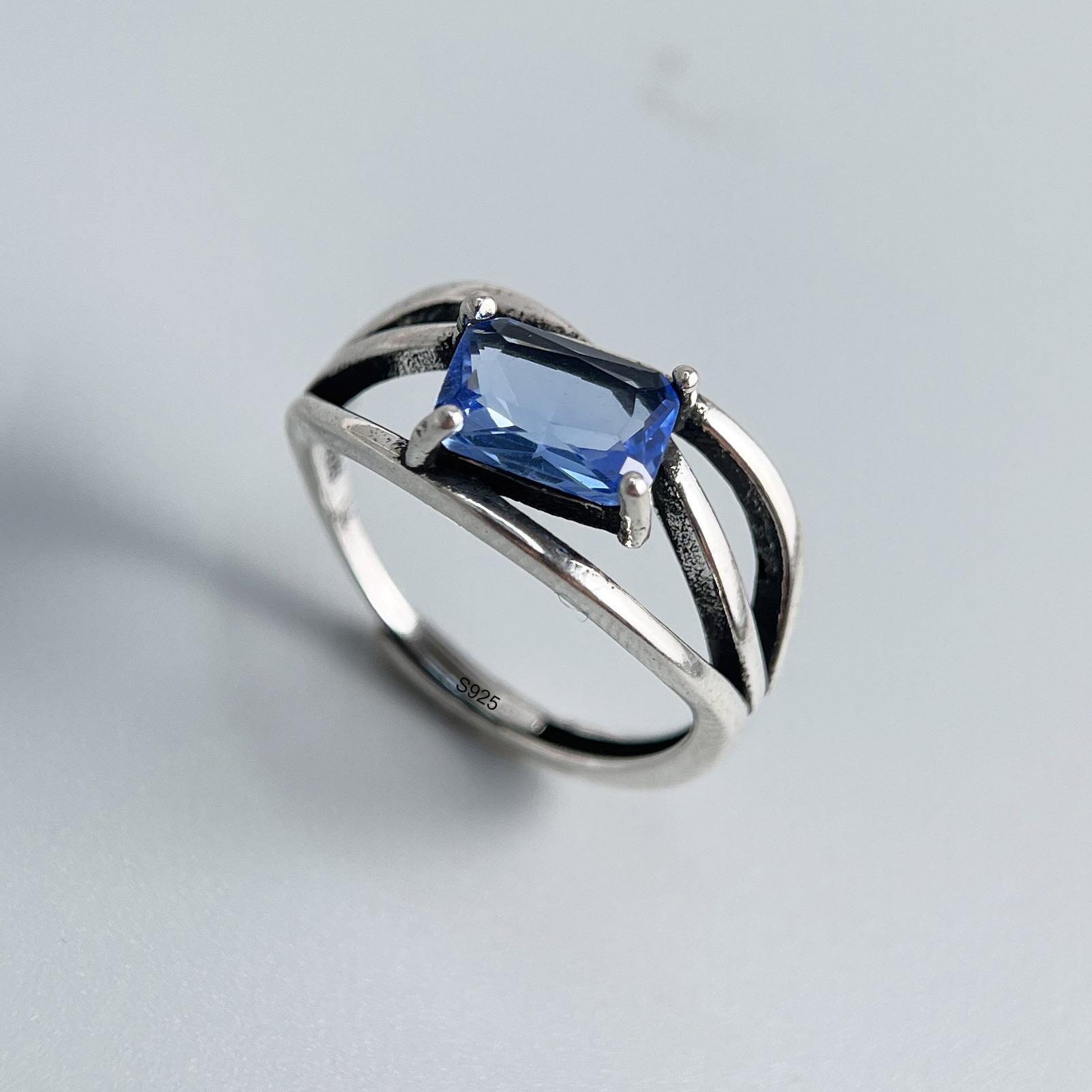 

925 Sterling Silver Rings for Women Couple Minimalist Handmade Simple BLue Zircon Ring Fine Jewelry Gift Prevent Allergy resizable