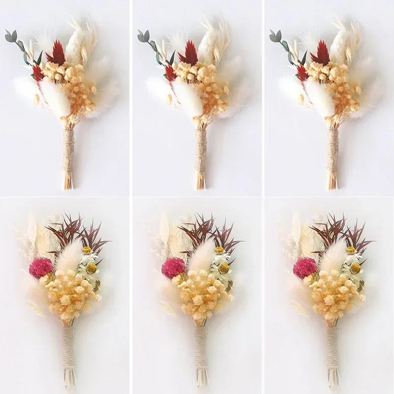 6PCS Mini Bouquet Bride and Bridesmaid Wedding Corsage Gift Box Decorated with Dried Flowers and Eternal Flowers As A Hand Gift