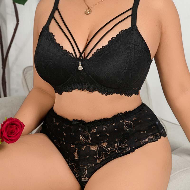 Sexy Deep V Women's Plus Size Bra Set Gathered Comfortable Adjustable Push-up Underwear Set
