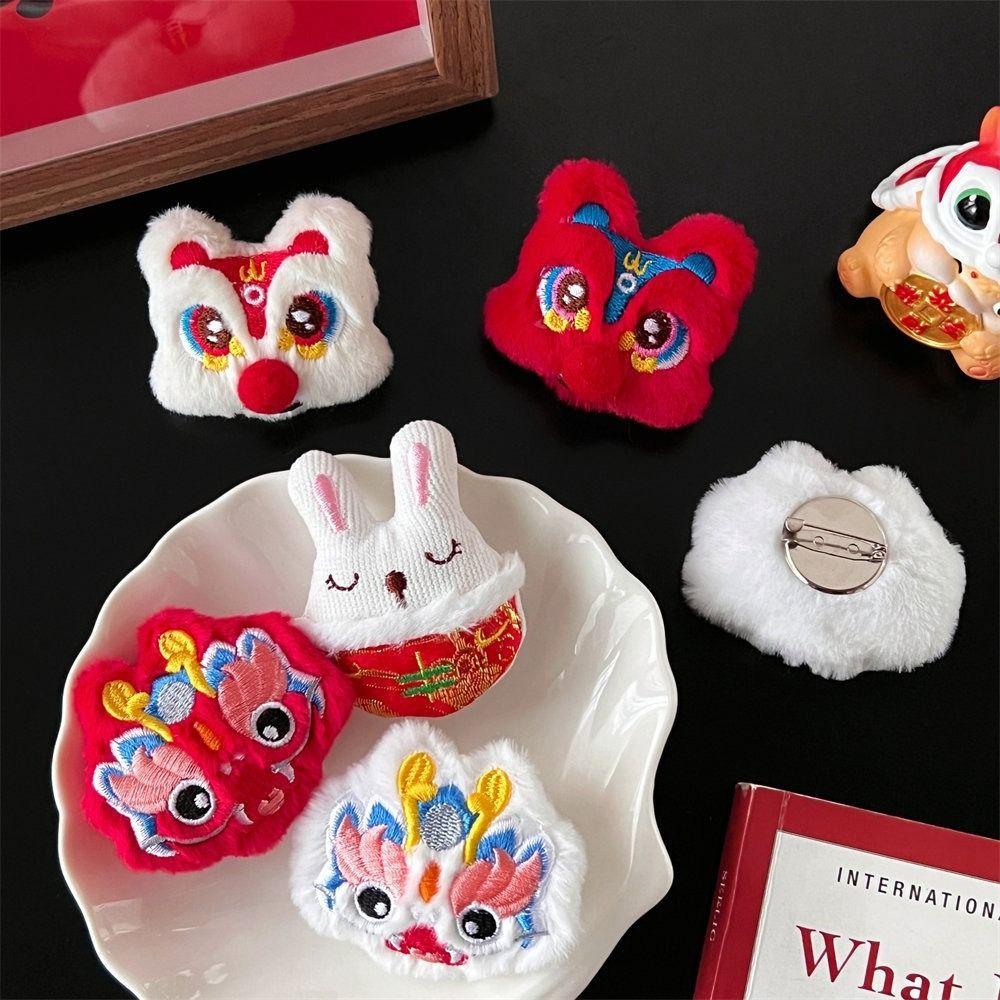 Dancing Lion Lion Dance Brooch Loong Chinese Style Pin Cartoon New Year Badge Gift