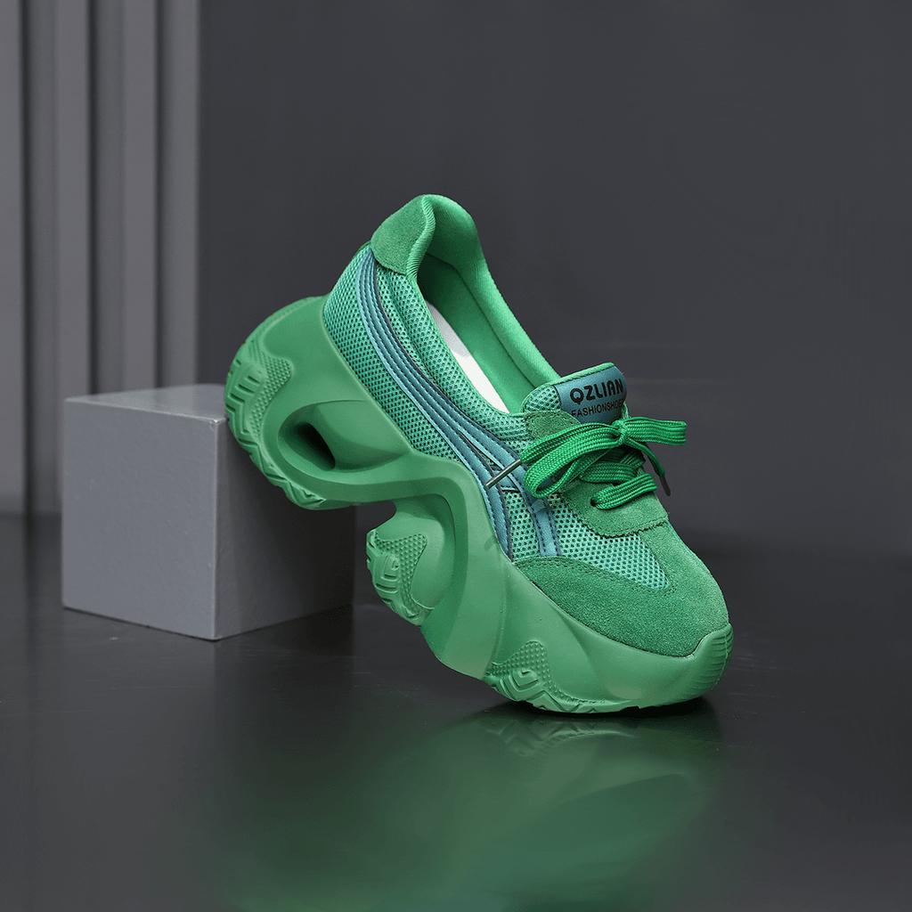 The New Spring and Autumn Women's Net Shoes Are Fashionable and Good-looking