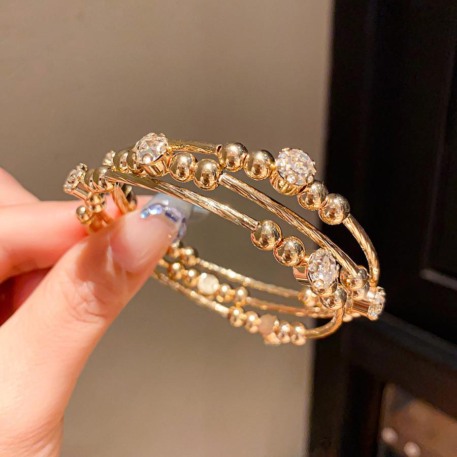 Geometric Multilayer Open Cuff Bracelet With Rhinestone Accents For Fashionable Casual Wear золотой