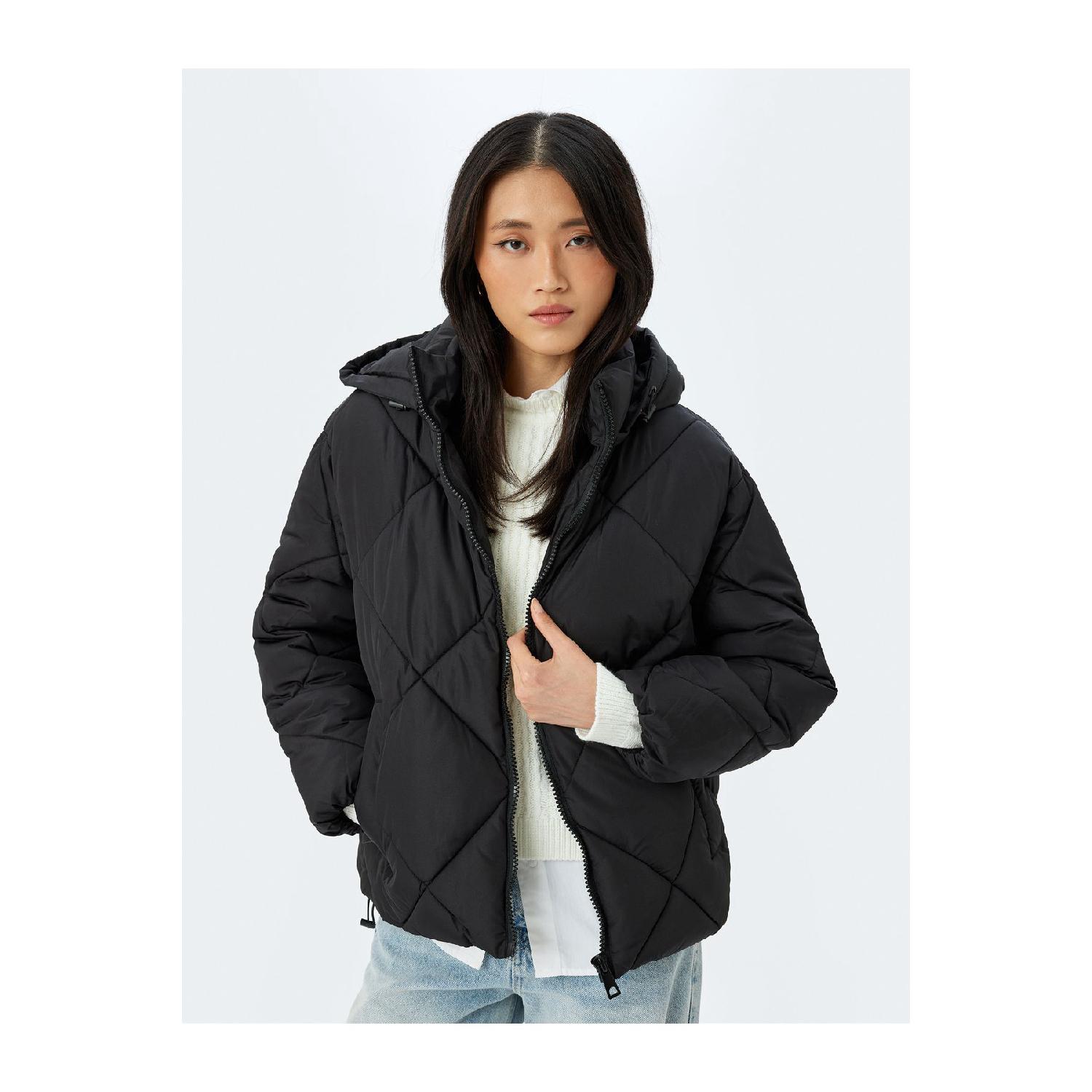 

Hooded Short Puffer Coat With Zipper Pockets 34 чорний