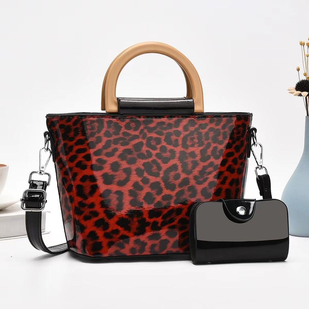 Trendy Animal Print Mother And Child Bag Set Featuring Spacious Design And Elegant Style