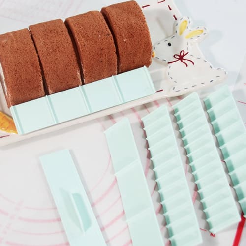 Gevrkjenp Roll Cake Cutting Tool, Cutting Scale - 8 Pieces Cake Roll Divider, Safe Clear Scale for Accurate Dough Thickness, Cookie Dough Tool for Cut