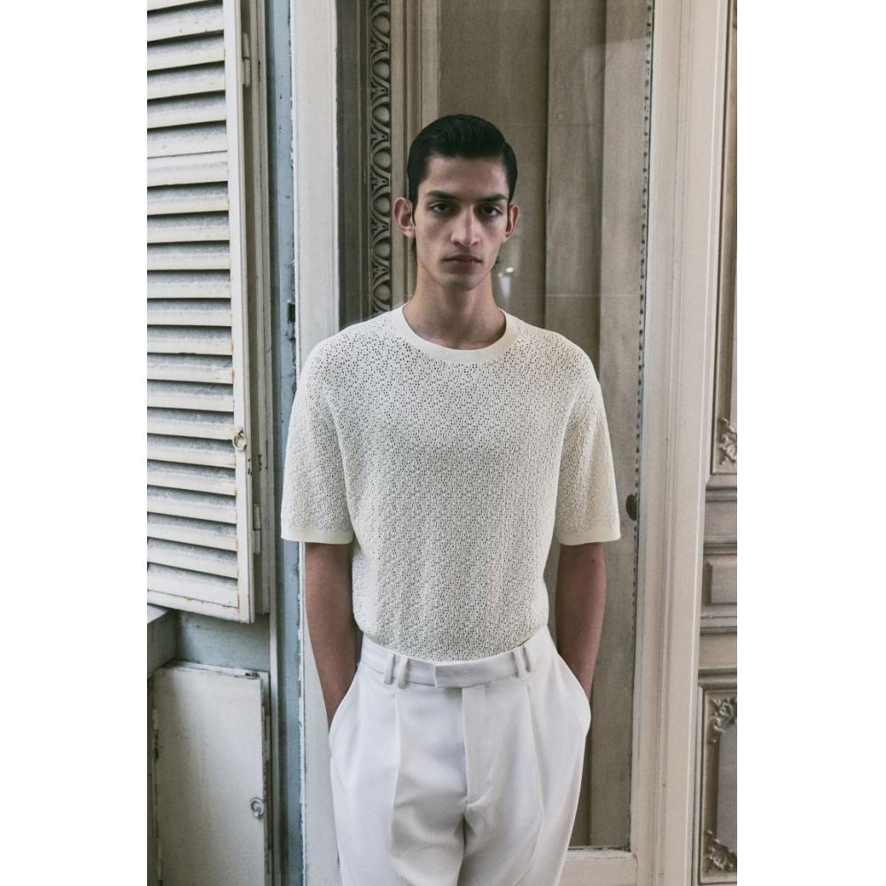H M Regular Fit Textured Knit Tee wHite