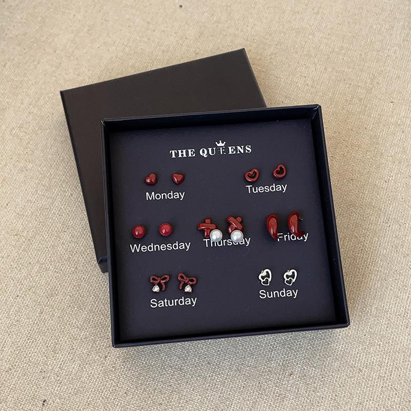 Eine Woche wird sich nicht wiederholen, Ankola Rotes Öl Tropfen Geschenkbox Set, Ohrringe, Damen Leichter Luxus Mode Temperament, Vielseitige Ohrringe