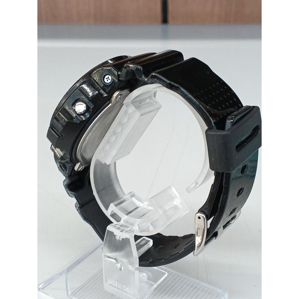 Used CASIO DW-6900NB G-SHOCK