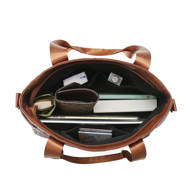 Middle-aged Women's Bag Multi-layer Shoulder Bag Soft Leather Handbag Large Capacity Crossbody Bag