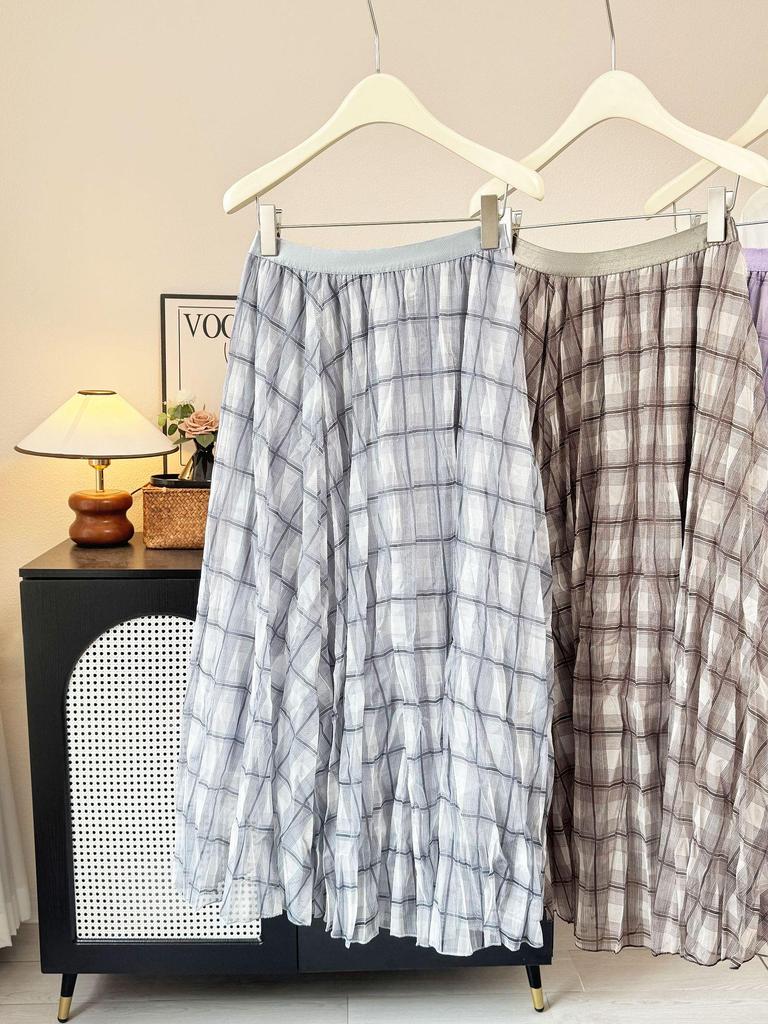 Design-Forward Plaid Mesh Midi Skirt: 2026 Spring/Summer Women's Wrinkled Drape Resort Skirt